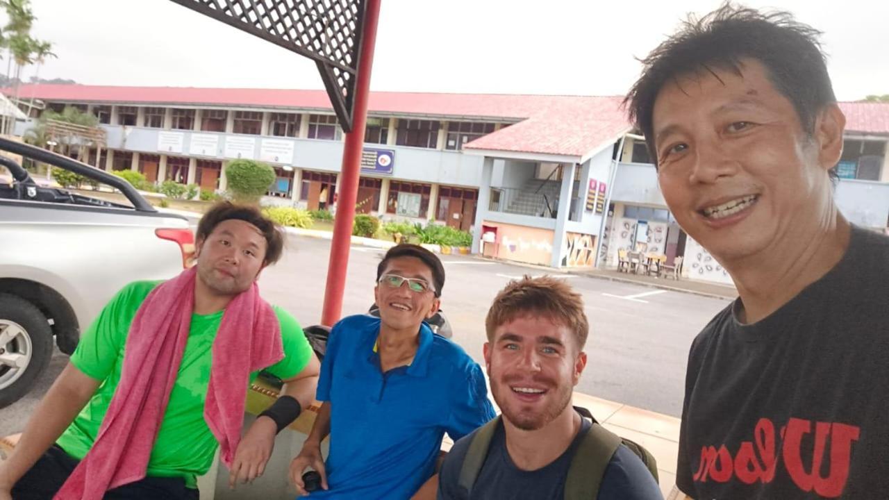 Pan Homestay Kuantan Bagian luar foto